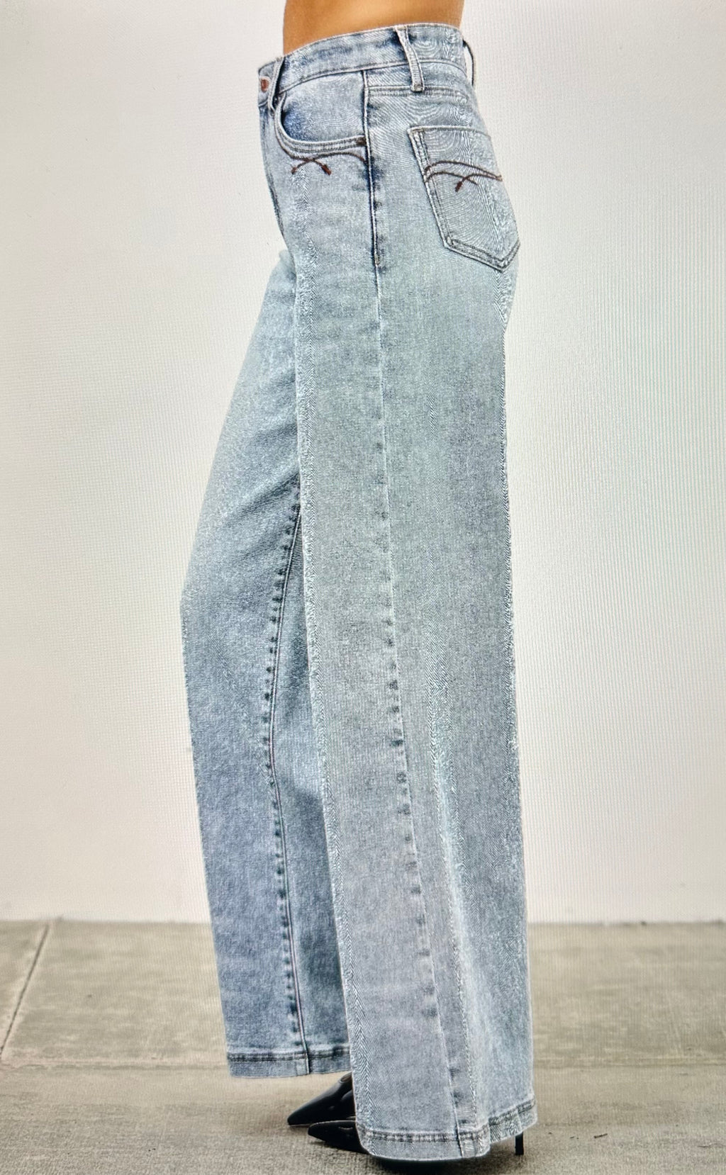 Saige Wide Leg Tummy Control Jeans