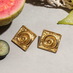 Spiral squares